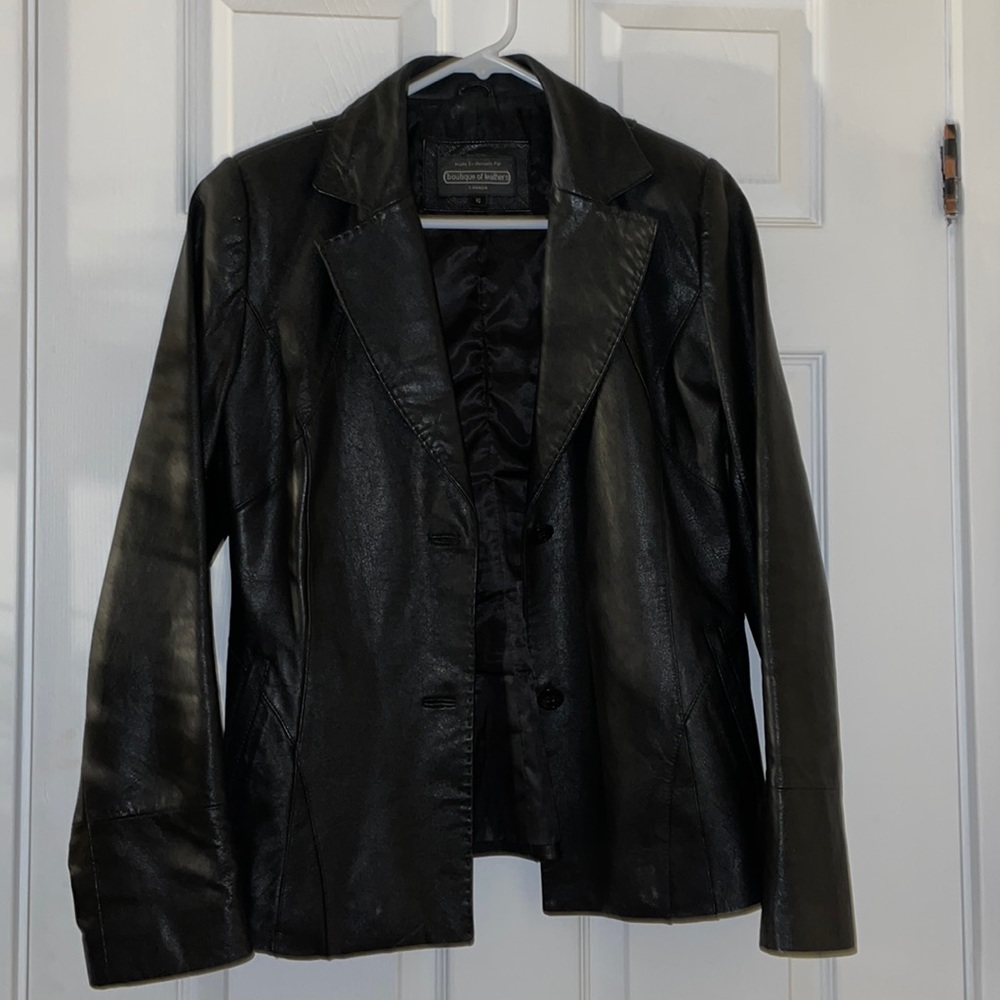 VINTAGE black leather blazer boutique of leathers